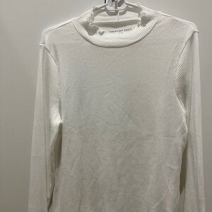 American Eagle XL ribbed white top. Barely used